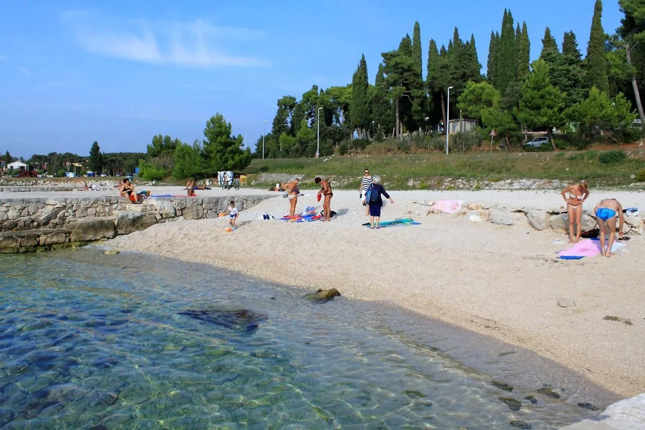 Apartments With A Parking Space Rovinj - 20535