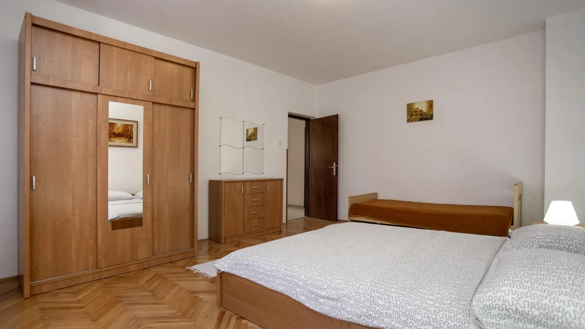 Apartments With A Parking Space Rovinj - 20535